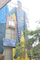 Celebs at Khaidi No 150 Movie Screening